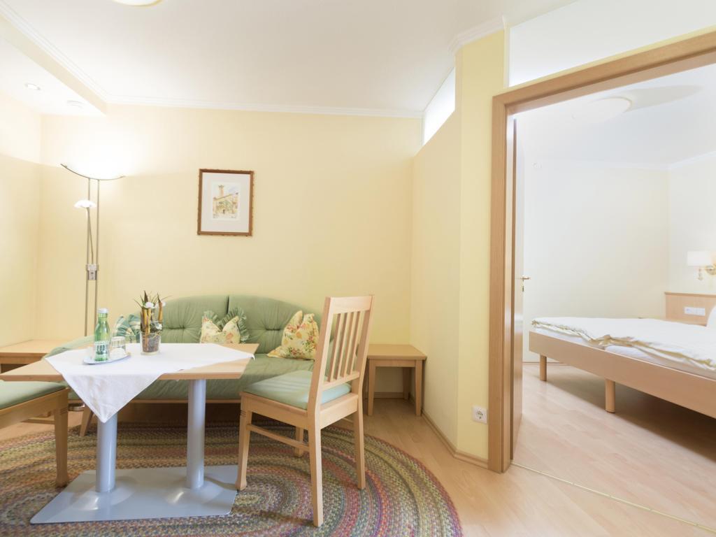 Gasthaus Glaser บาดฟึสซิง ภายนอก รูปภาพ